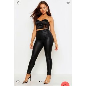 High waisted Wet look leggings